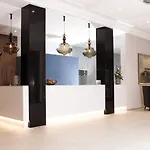 Am Delft 4*